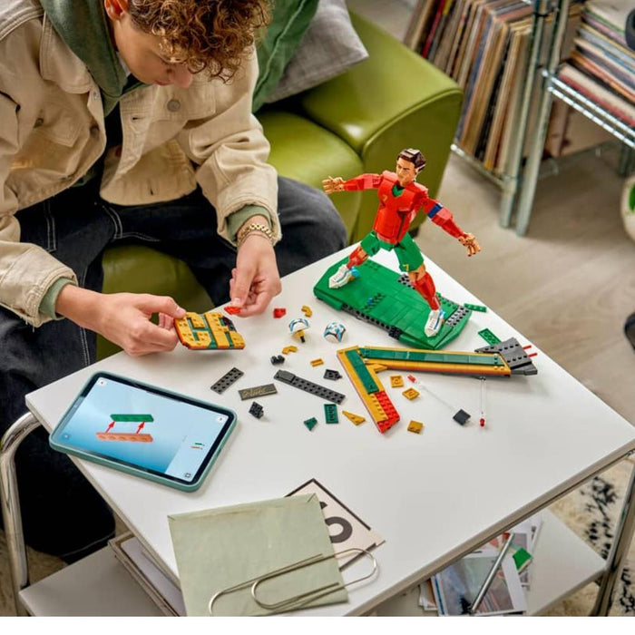 Lego Editions Cristiano Ronaldo Lenda do Futebol 854 Peças