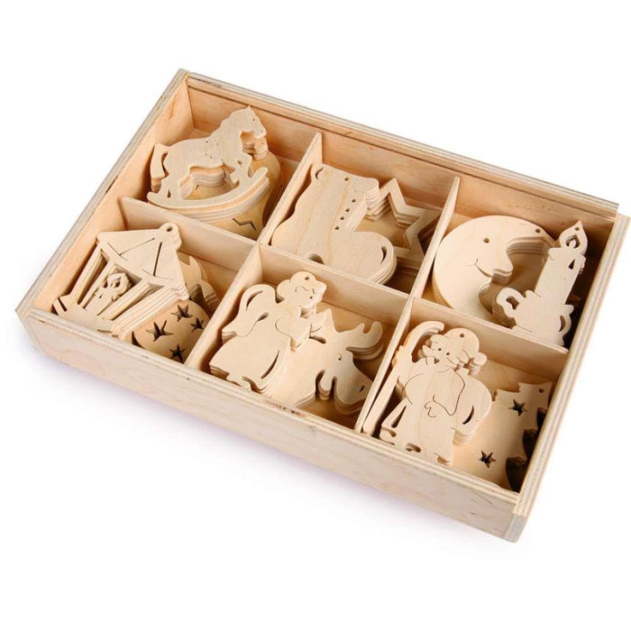 Box with 60 Wooden Christmas Pendants