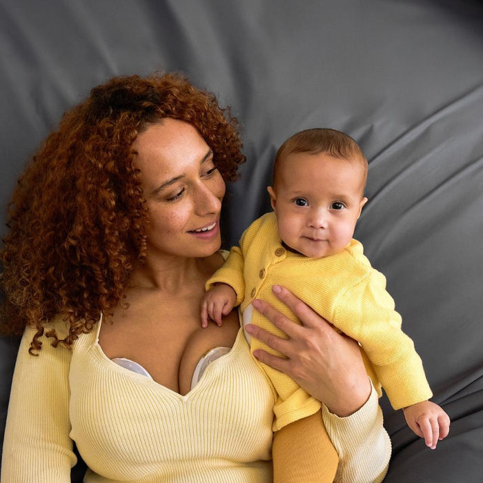 Bomba Tira-Leite Elétrica Mãos-Livres Medela Magic InBra Dupla