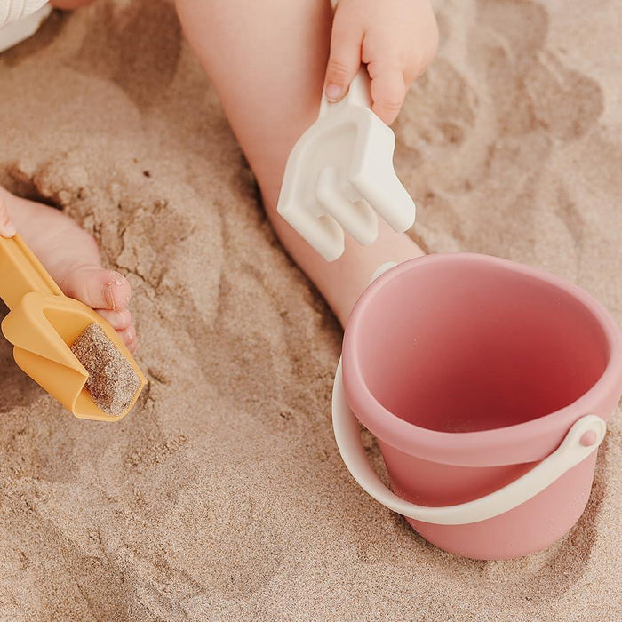 Conjunto de playa para bebé Miniland Eco Warm de 4 piezas