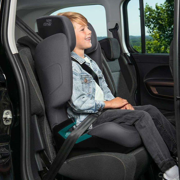 britax adventure Britax Römer Adventure Plus2 Midnight Gray 100-150cm | Car seats