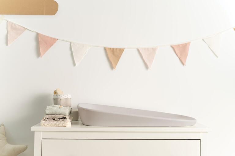 Muda Fraldas em Espuma EVA com Medidor Olmitos Taupe