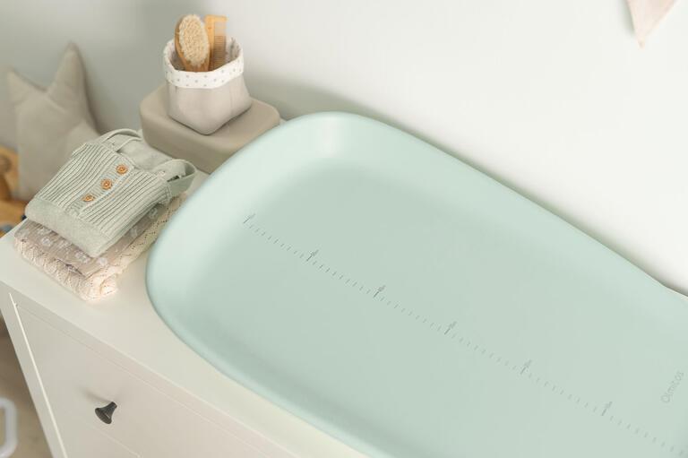 Muda Fraldas em Espuma EVA com Medidor Olmitos Mint