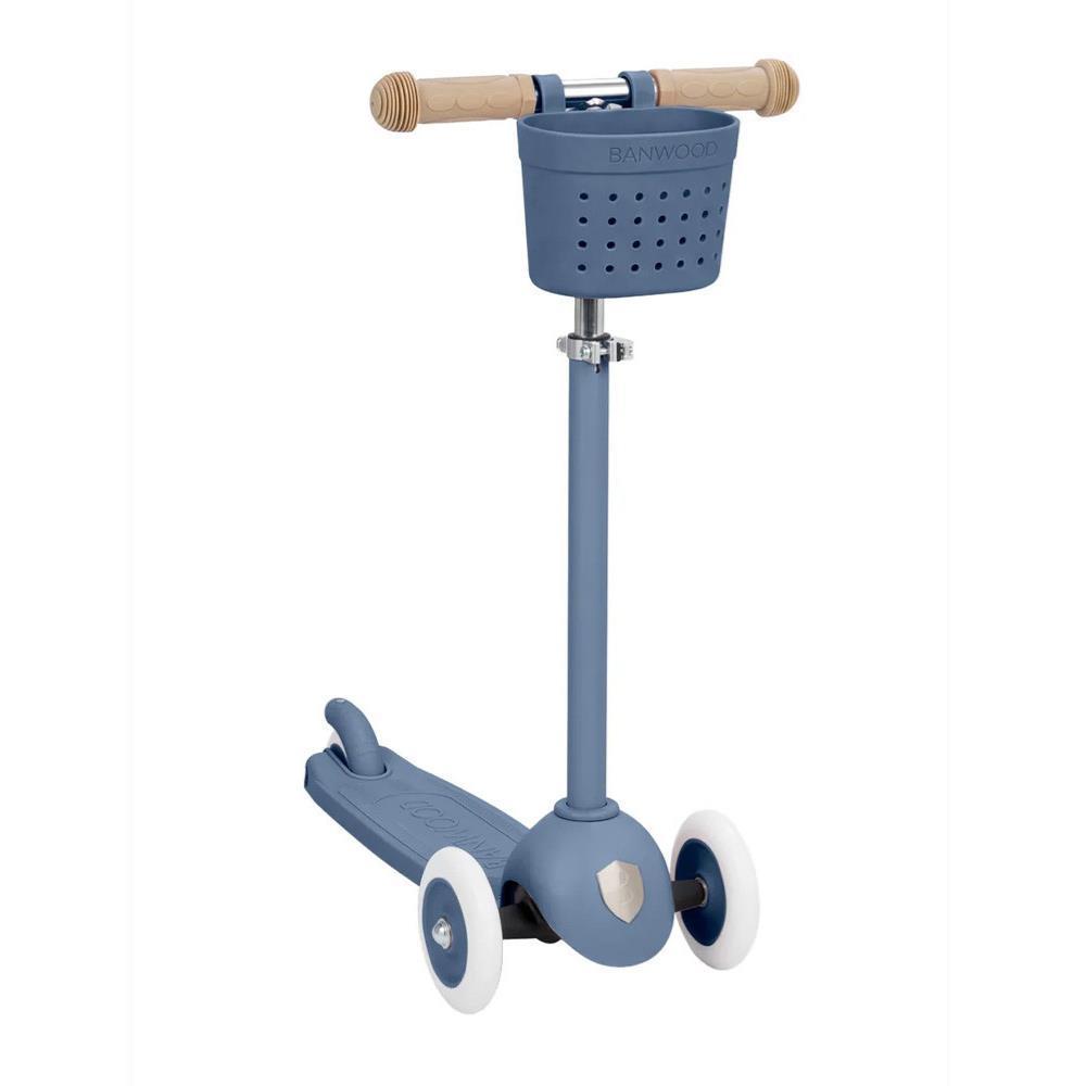 Bicicletas, triciclos e trotinetes