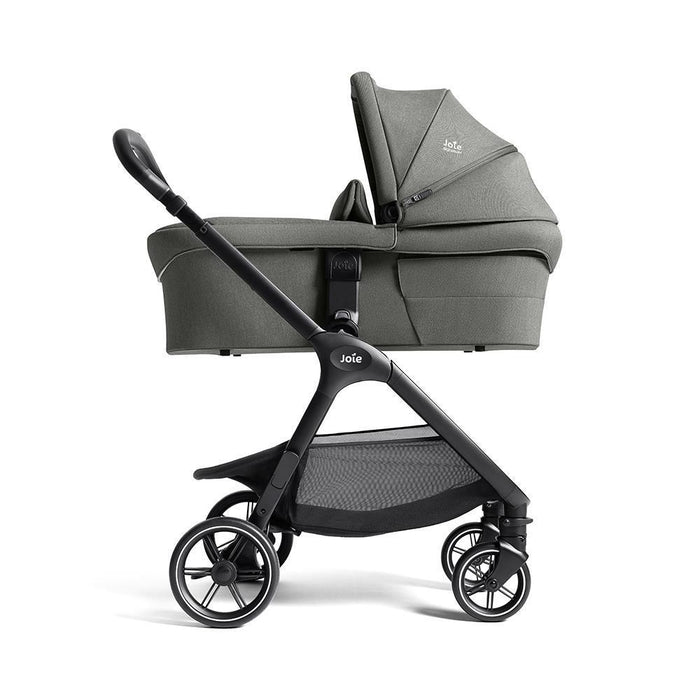 Joie Duo Carrinho Valora + Alcofa Ramble XL Signature Evergreen