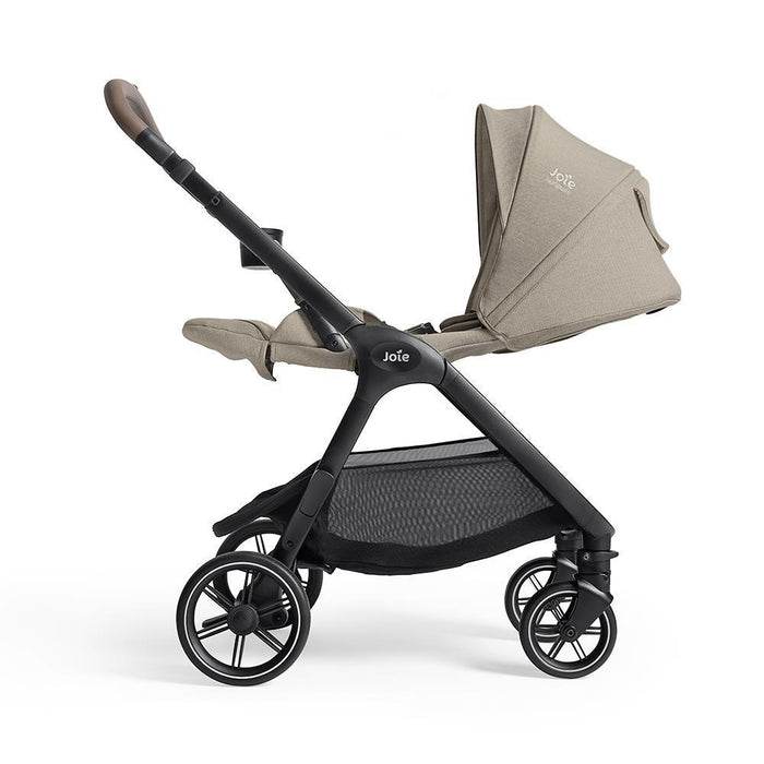 Joie Duo Carrinho Valora + Alcofa Ramble XL Signature Sandstone