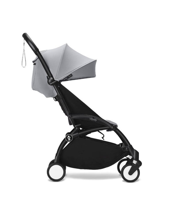 Pack Stokke Chassis Yoyo³ Black + Color Pack +6M Stone + Capa da Chuva