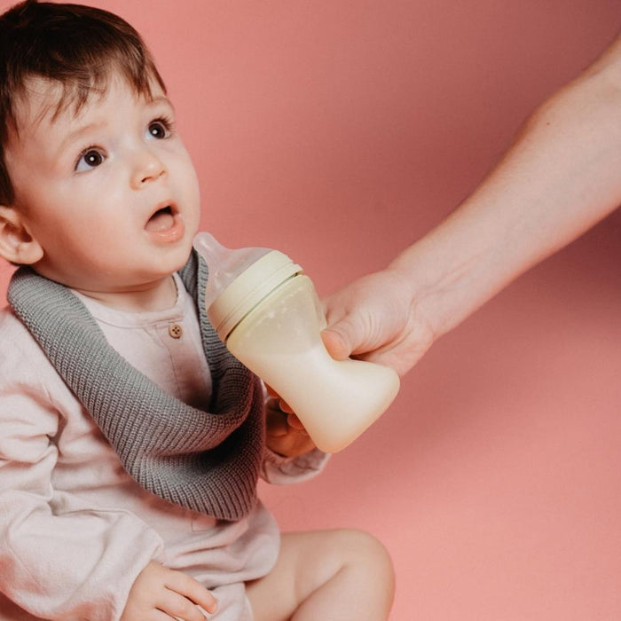 Biberão Suavinex em Silicone Fluxo M Intense Colours 240ml