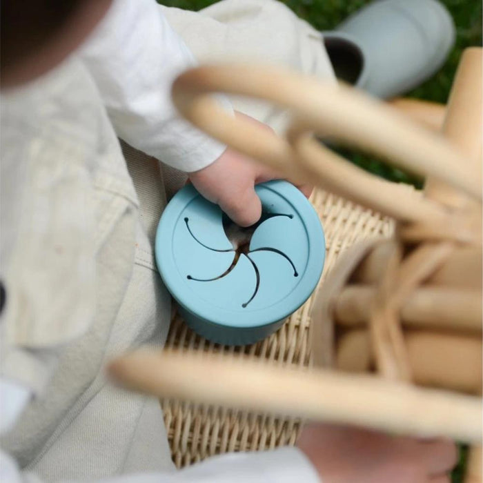 Copo Sip/Snack com Palhinha em Silicone Aqua Green/Powder Grey