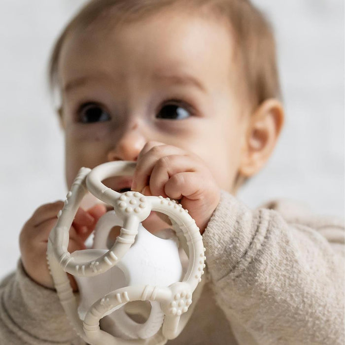 Mordedor com 2 Bolas em Silicone Nattou Argila e Branco