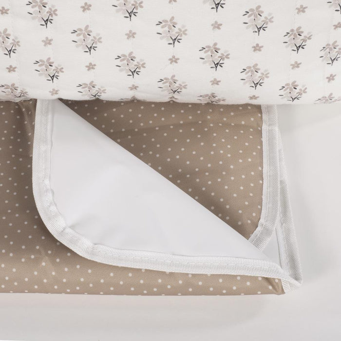 Saco com Muda Fraldas Walking Mum Botton Flowers