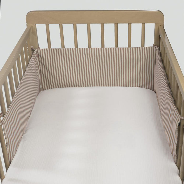 Protetor para Berço de 120x60cm Walking Mum Praliné Vichy/Strips Moka
